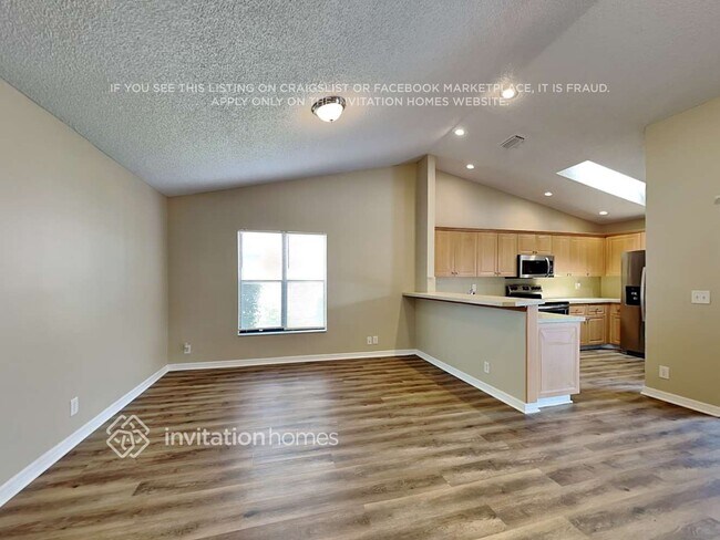 Foto del edificio - 6625 NW 48th Manor