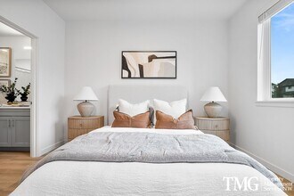 Interior Photo - The Timothy