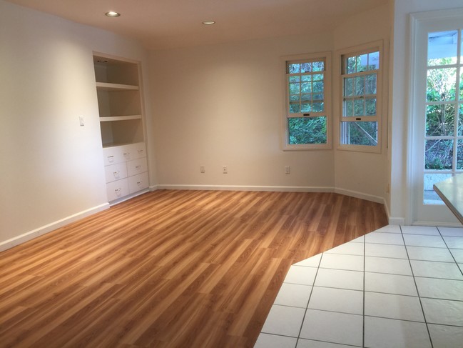 Foto del edificio - 11573 Viking Ave
