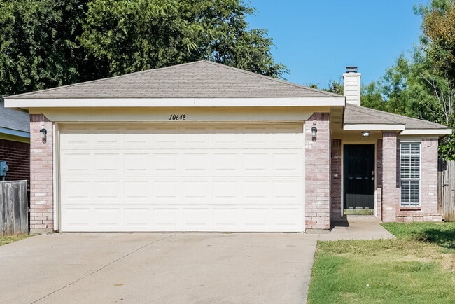 Building Photo - 10648 Towerwood Dr