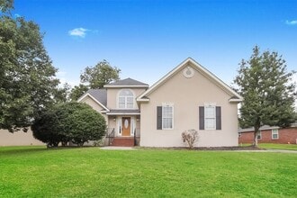 Building Photo - 818 Prairie Ln