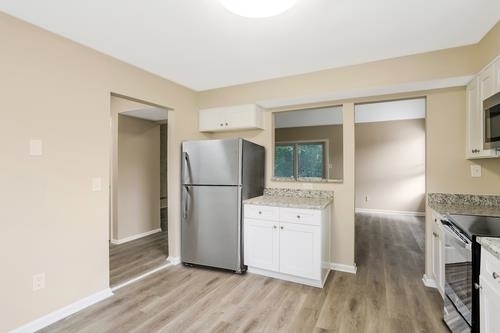 Building Photo - 994 Chapman Cir