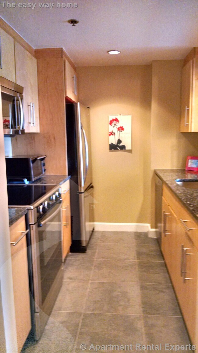 Foto del edificio - 931 Massachusetts Ave