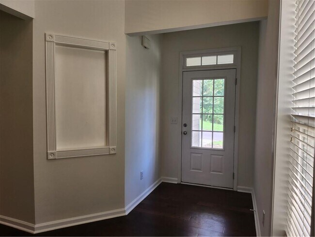 Building Photo - 5745 Sterling Ct