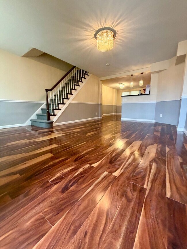 Foto del edificio - 1668 E Walnut Ln