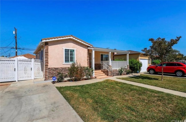 Building Photo - 5065 Gardenia Ave