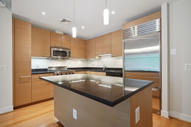 Foto del edificio - Luxury Living at The Columbia Residences | West End, DC