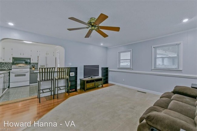 Building Photo - 3 br, 1 bath House - 113 Bob White Street