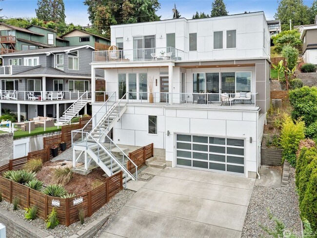 Foto del edificio - Beautifully updated 3 bedroom in Browns Point!