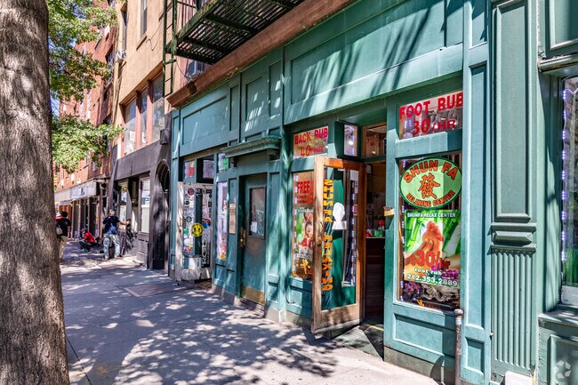 Foto del edificio - 59 W 8th St