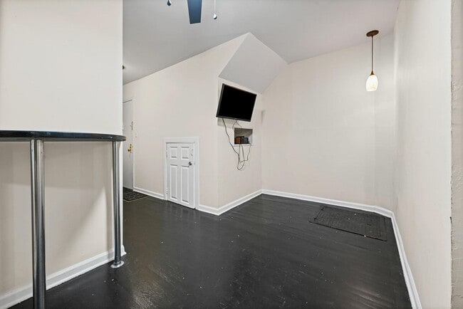 Photo - 1-24 Beach 27th St Apartment