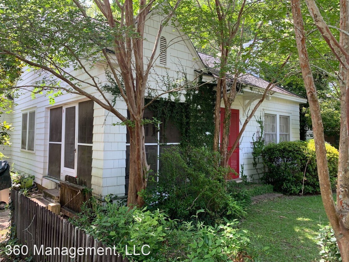 Foto principal - 3 br, 2 bath House - 355 Payne St.