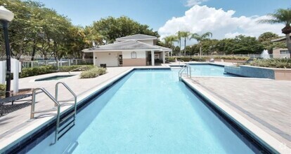 Building Photo - 9777 Westview Dr