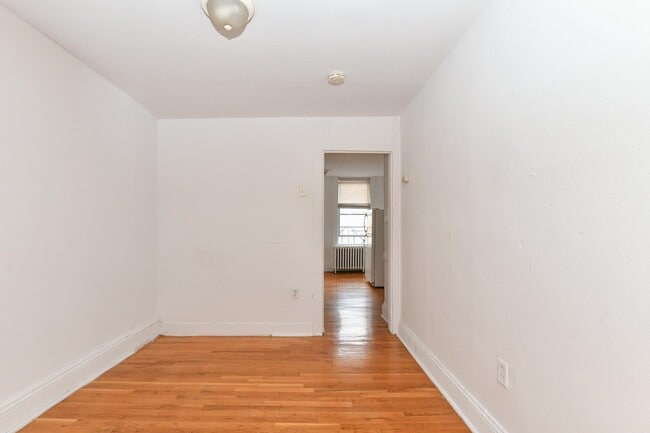 Foto del edificio - 409 Bloomfield St
