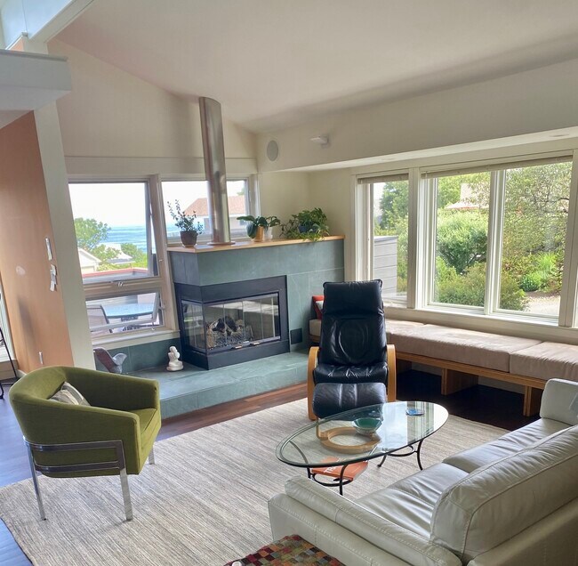 Upstairs living room with fireplace - 6 Ships Bell Rd