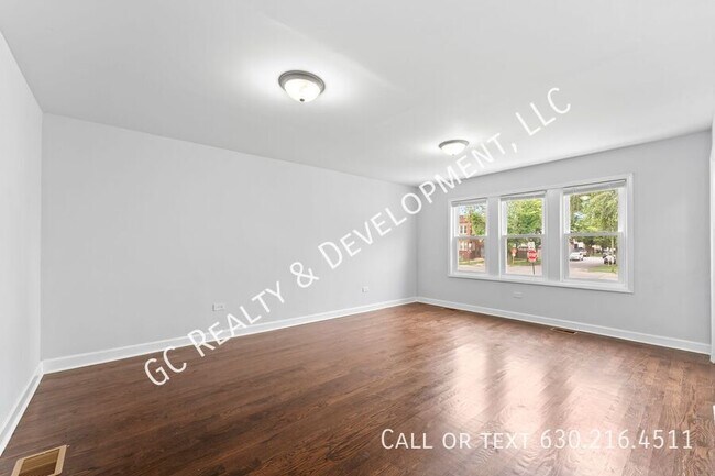 Foto del edificio - 1501 N Leamington Ave