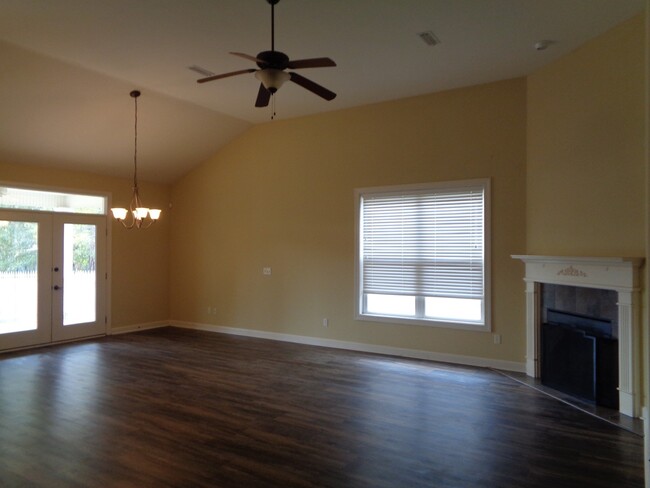 Foto del edificio - Beautiful 3BR/2BA Home in Dothan - Pest Co...