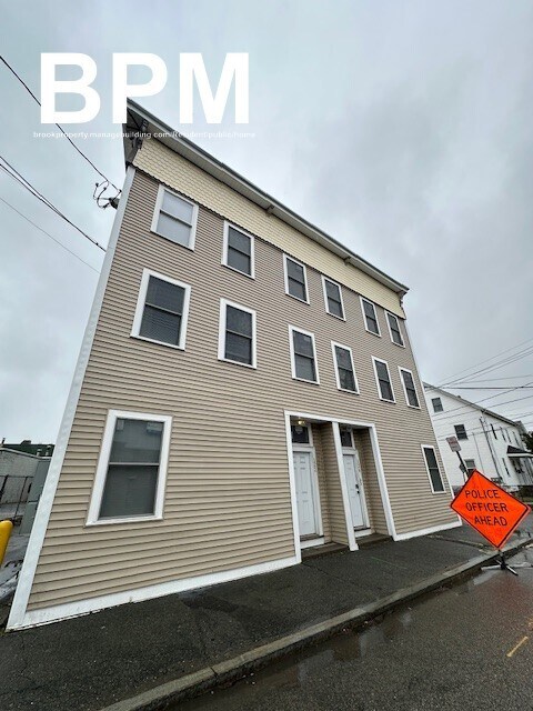 Foto del edificio - 126 Felton St