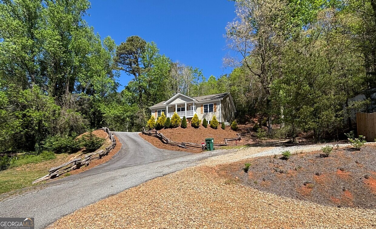 Foto del edificio - 85 Dixieland Ln