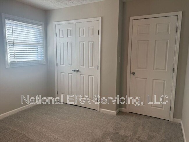 Foto del edificio - 103 Forest Wood Dr