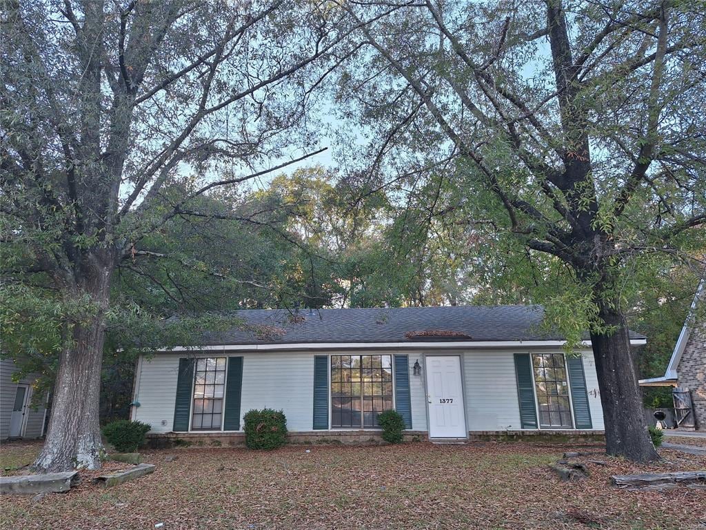 Primary Photo - 1377 Dunbarton Rd