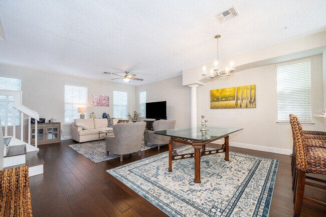 Foto del edificio - Baldwin Park Townhouse