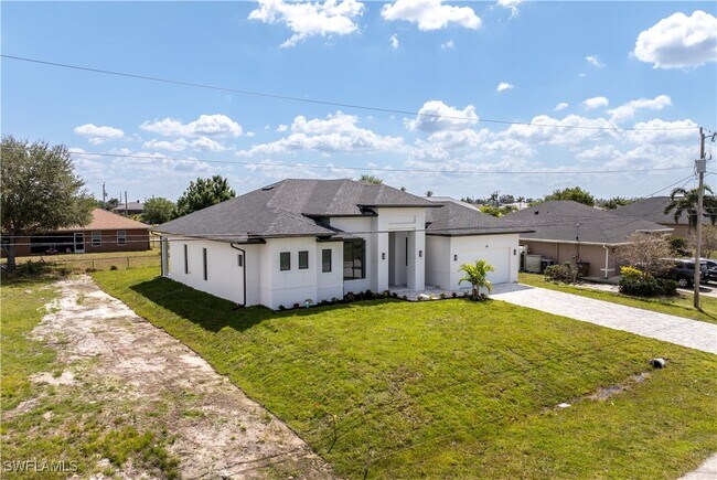 Foto del edificio - 129 NW 27th Pl