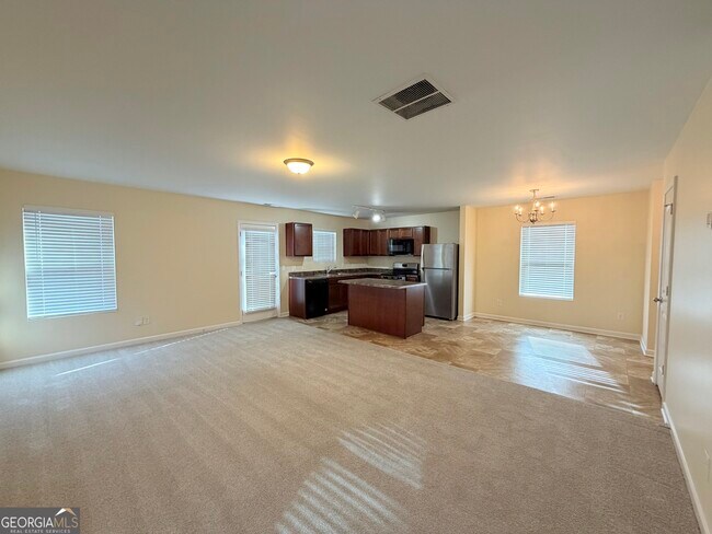 Foto del edificio - 18 Everett Cir SE