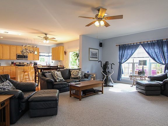 Building Photo - 8765 Hackney Dr