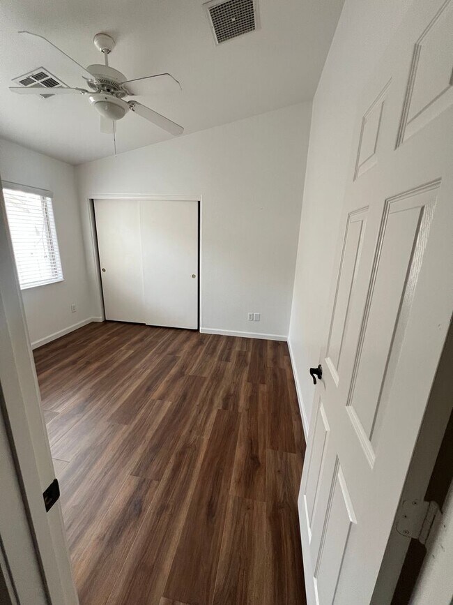 Building Photo - 3029 Blush Noisette Ave