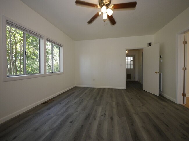 Building Photo - Remodeled 115 year old home in quite area of Ione.