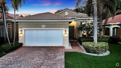 Building Photo - 7977 Tangelo Dr
