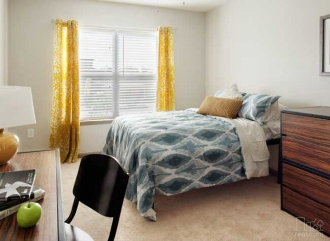 Foto principal - 611 W Bacon St