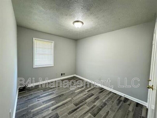 Photo - 1224 Creek Forest Ct NW House