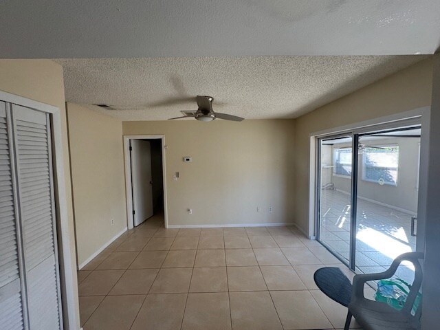 Foto del edificio - 819 Poinciana St