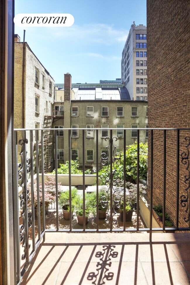 Foto del edificio - 114 E 27th St
