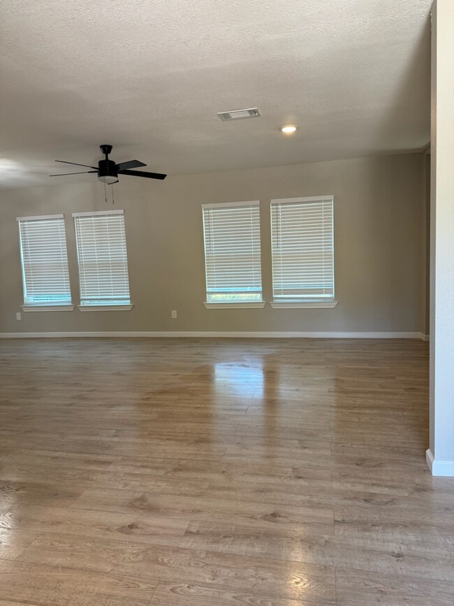 Living room - 3708 Parrish St