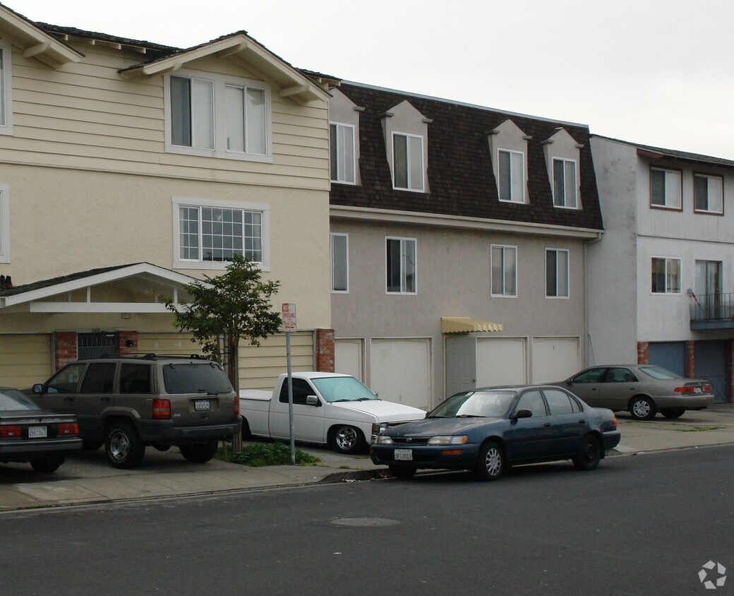 Building Photo - 336 Susie Way