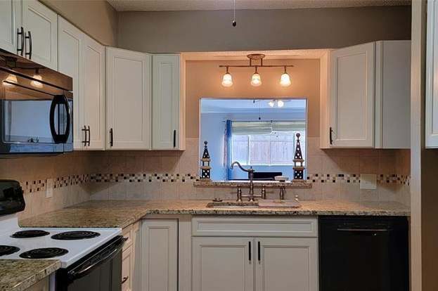 Foto del edificio - 6604 Montauk Dr