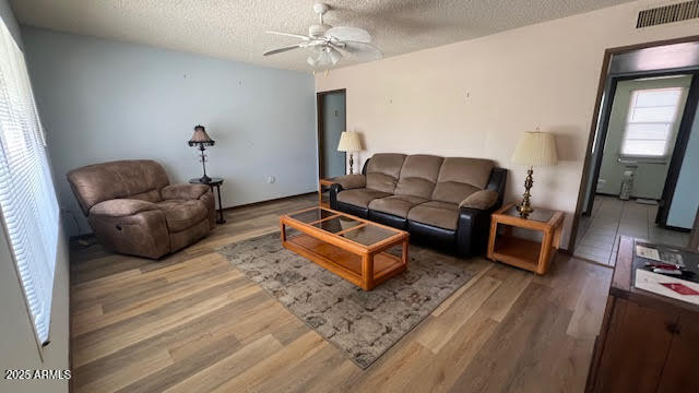 Foto del edificio - 9714 W Terrace Ln