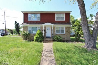 Building Photo - 516 Hamilton Blvd