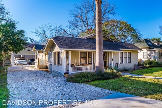 Building Photo - 3 br, 2 bath House - 204 Abiso Ave