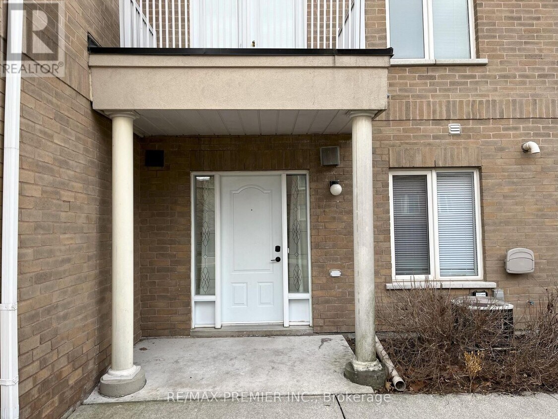 Primary Photo - 3055 Finch Ave W