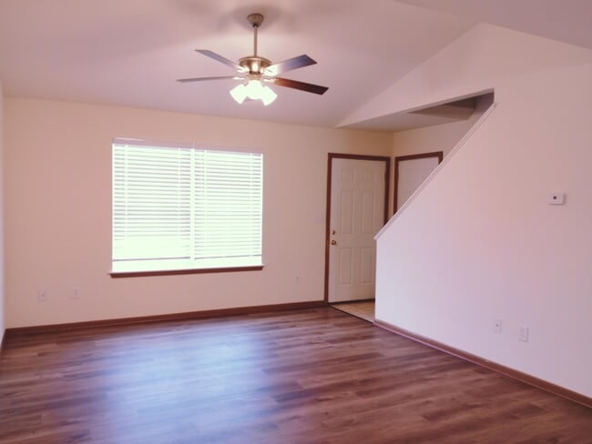 Building Photo - 5708 Canaveral Dr