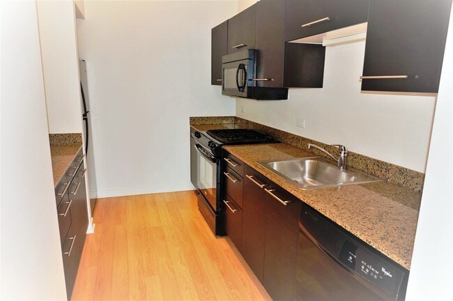 Foto del edificio - 842 W Blackhawk St
