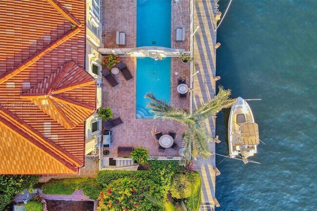 Foto del edificio - 3942 NE 171 St