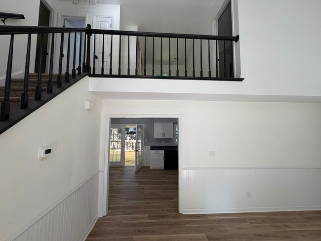 Building Photo - 9412 Dominion Blvd