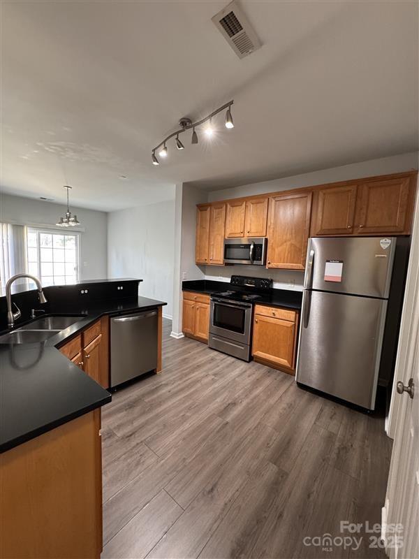 Building Photo - 2343 Calabassas Ln