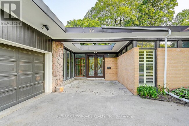 Building Photo - 53 Forest Grove Dr