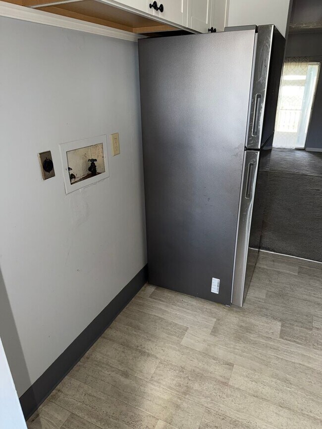 Building Photo - 2712_AUDUBON DR UNIT B